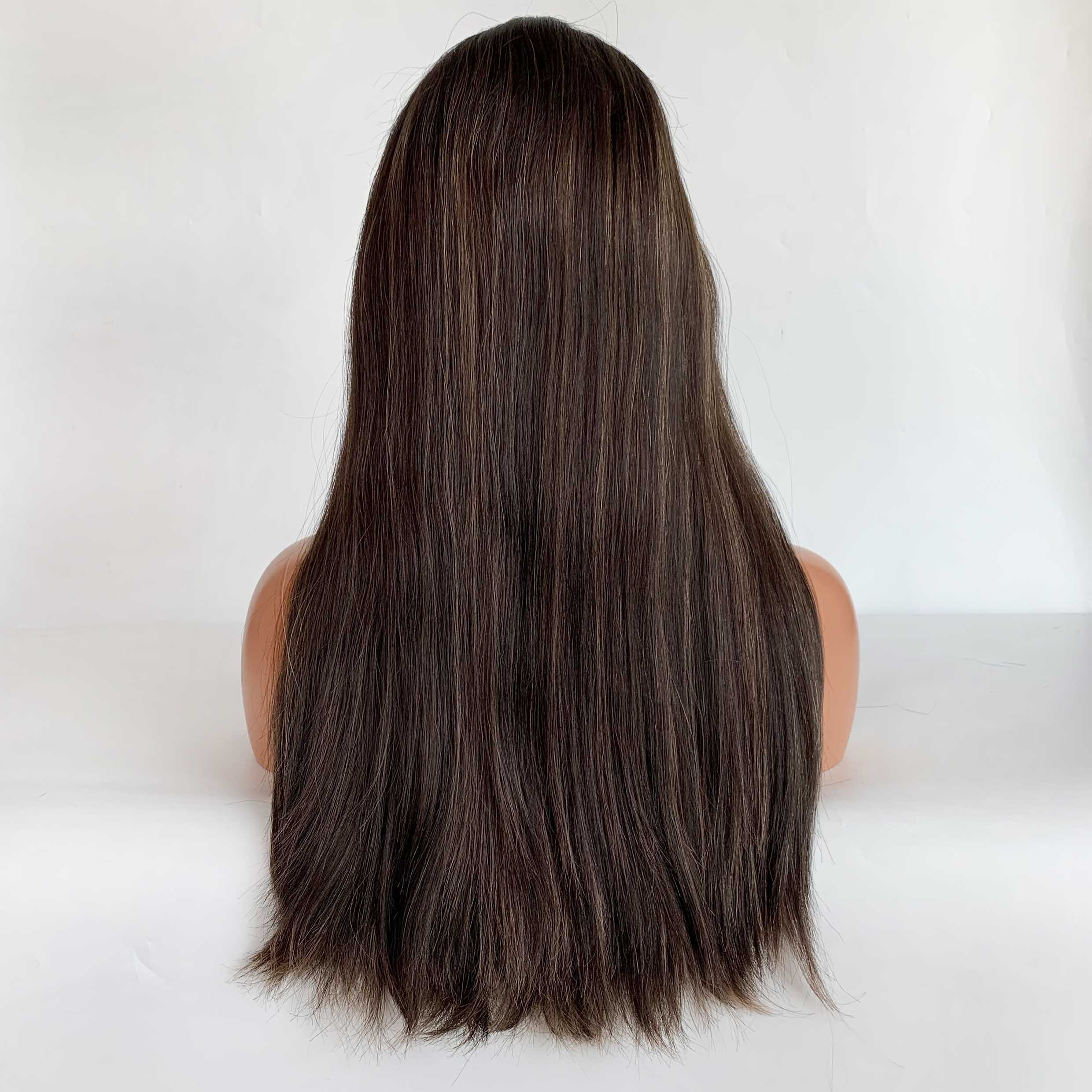  Building a Jewish Wig Collection That Fits Your Retail Customers